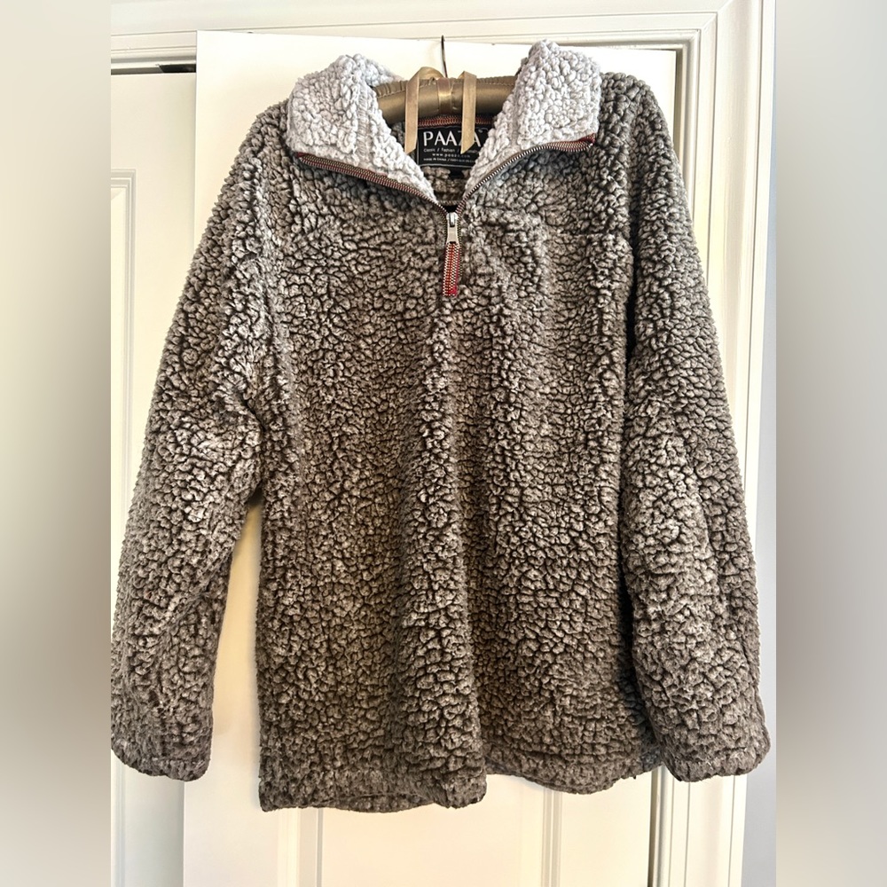 Paaza, grey sherpa jacket, size small.